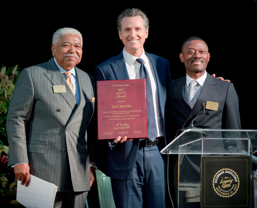 Gavin newsom award oakland