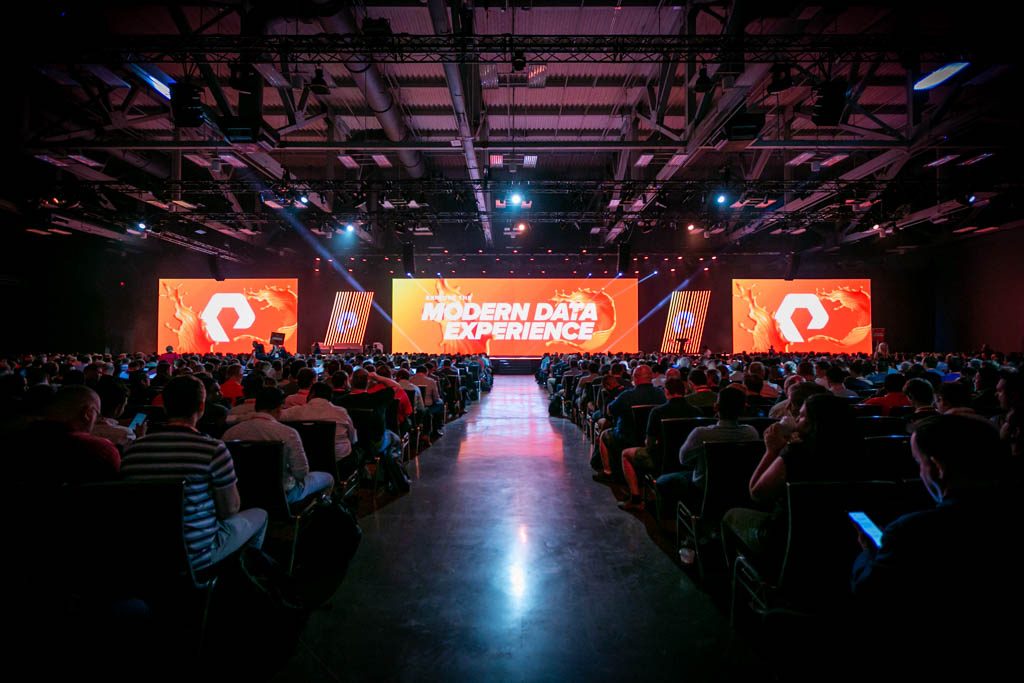 Venue and atmosphere